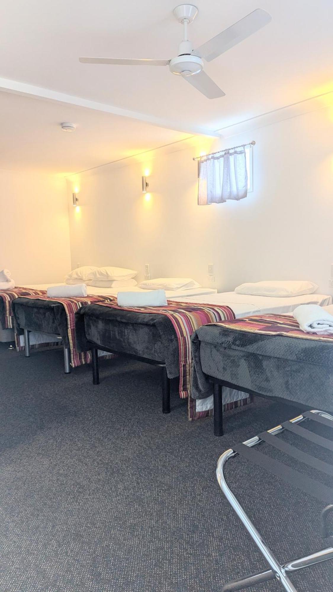 Proserpine Motor Lodge Экстерьер фото