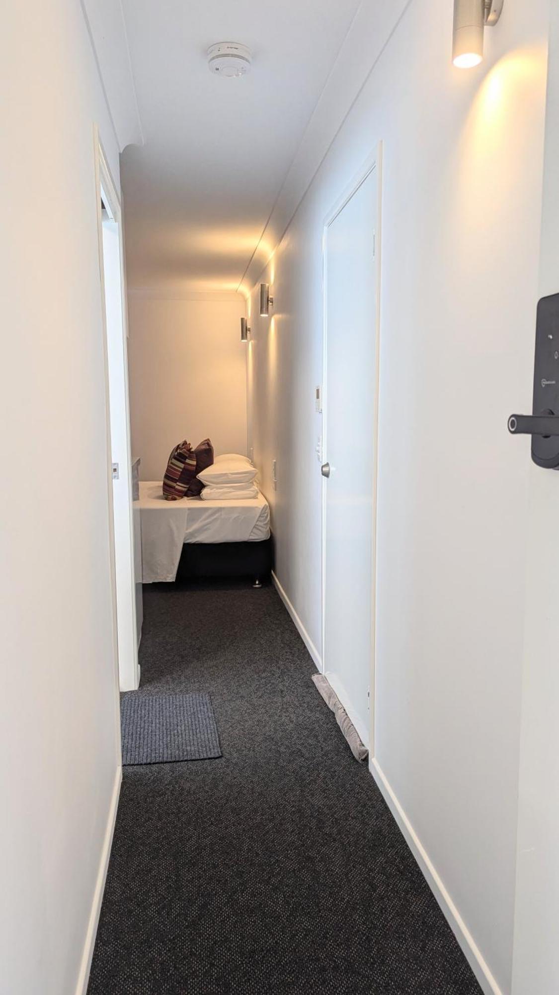 Proserpine Motor Lodge Экстерьер фото